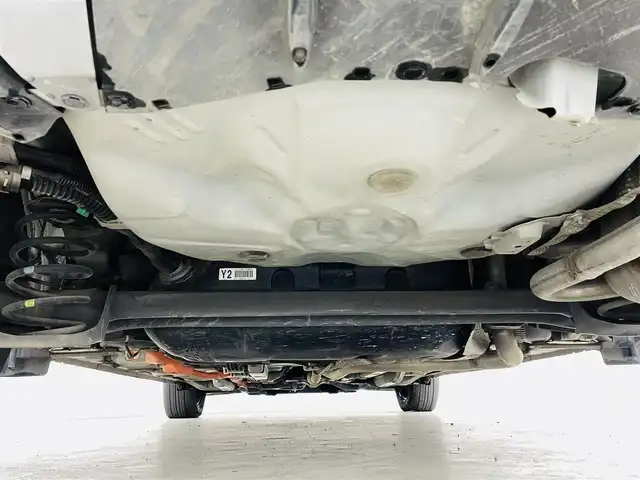 トヨタ アクア S スタイルブラック 福島県 2018(平30)年 5.6万km ホワイトパールクリスタルシャイン トヨタセーフティセンス/・衝突被害軽減/・車線逸脱警報/・レーントレーシングアシスト/・オートハイビーム/純正7インチナビ/・フルセグテレビ/・Bluetooth/・SD/・CD/DVD/・FM/AM/・バックカメラ/・ETC/・ステアリングリモコン/前方ドライブレコーダー/純正フロアマット/純正ドアバイザー/ウインカーミラー/オートミラー/iストップ/クリアランスソナー（前後）/プッシュスタート/・スマートキー/・ライトレベライザー