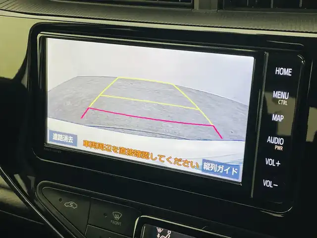 トヨタ アクア S スタイルブラック 福島県 2018(平30)年 5.6万km ホワイトパールクリスタルシャイン トヨタセーフティセンス/・衝突被害軽減/・車線逸脱警報/・レーントレーシングアシスト/・オートハイビーム/純正7インチナビ/・フルセグテレビ/・Bluetooth/・SD/・CD/DVD/・FM/AM/・バックカメラ/・ETC/・ステアリングリモコン/前方ドライブレコーダー/純正フロアマット/純正ドアバイザー/ウインカーミラー/オートミラー/iストップ/クリアランスソナー（前後）/プッシュスタート/・スマートキー/・ライトレベライザー