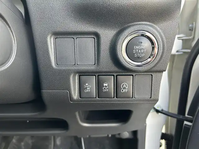 ダイハツ キャスト スポーツ SAⅡ 奈良県 2017(平29)年 2.4万km パールホワイトⅢ ＣＤ/パドルシフト/衝突軽減システム/レーンキープアシスト/後方コーナーセンサー/レーンキープアシスト/ハーフレザーシート/前席シートヒーター/オートライト/ＬＥＤヘッドライト/電動格納ミラー/純正１６インチＡＷ/保証書/スペアキーＸ１