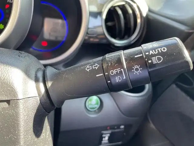 ホンダ Ｎ ＢＯＸ カスタム G Lパッケージ 兵庫県 2013(平25)年 8.8万km クリスタルブラックパール (株)IDOMが運営する【じしゃロン神戸名谷店】の自社ローン専用車両になりますこちらは現金またはオートローンご利用時の価格です。自社ローンご希望の方は別途その旨お申付け下さい/左パワースライド/スマートキー/ETC/バックカメラ/純正SDナビ/HIDヘッドライト/オートライト/電動格納ミラー/14インチ純正アルミ/オートエアコン/プッシュスタート/横滑り防止/フルセグTV/Bluetooth/ECONボタン/ドラレコ（F）
