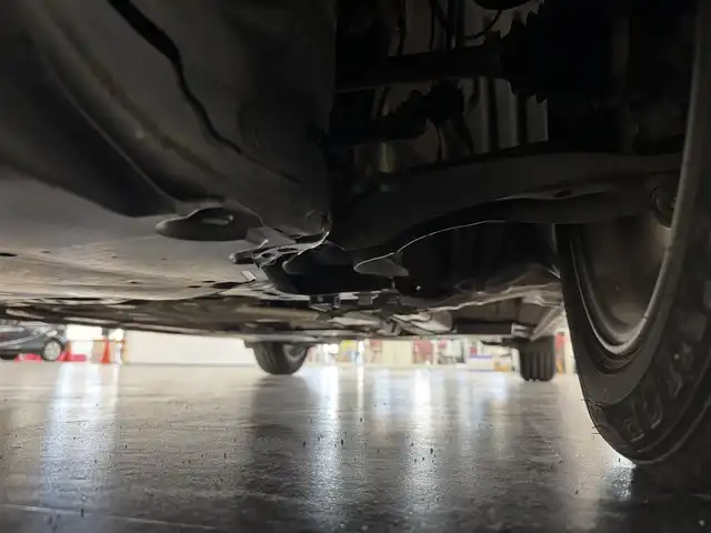 マツダ デミオ XD ツーリング 愛知県 2015(平27)年 6.4万km ソウルレッドプレミアムメタリック ディーゼルターボ/FF/MTモード付フロア6AT/純正 7インチナビ/（FM/AM/aha/Stitcher/Bluetooth/USBx2/CD/AUX/DVD/TV）/【OP】CD/DVDプレーヤー＋地上デジタルTVチューナー（フルセグ）/バックカメラ/リヤスポイラー/ドライブレコーダー 前方/ETC/安全/・スマートシティブレーキサポート［SCBS］/・【OP】車線逸脱警報システム［LDWS］*1/・【OP】ブラインド・スポット・モニタリングシステム［BSM］*1/・【OP】リア・クロス・トラフィック・アラート機能［RCTA］*1/・横滑り防止機能/装備/【OP】セーフティパッケージ*1/●ハイ・ビーム・コントロール・システム［HBC］/・クルーズコントロール/・オートエアコン/・オートライト/・LEDヘッドライト/・フロントフォグランプ/・レインセンサー・ワイパー（雨滴検知式フロントオートワイパー）/・パドルシフト/・ステアリングスイッチ/・プッシュスタート/・純正16inAW/・H30/R2/R4点検記録簿/・保/取/*1…セットでメーカーOP