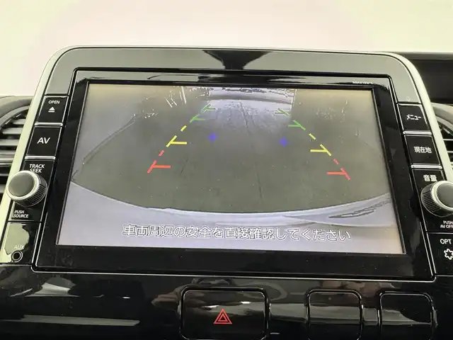 日産 セレナ ハイウェイスター プロパイロットED 愛知県 2016(平28)年 2.5万km ブリリアントホワイトパール 純正9インチナビ　/（フルセグ/BT/CD/DVD） /フリップダウンモニター　/レーダークルーズコントロール　/バックモニター　/衝突軽減システム　/コーナーセンサー　/レーンキープアシスト　/両側パワースライドドア　/ＥＴＣ　/純正ＡＷ