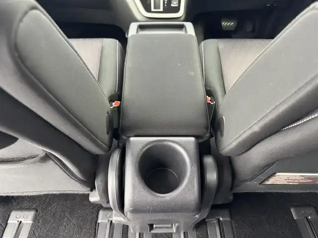 日産 セレナ ハイウェイスター プロパイロットED 愛知県 2016(平28)年 2.5万km ブリリアントホワイトパール 純正9インチナビ　/（フルセグ/BT/CD/DVD） /フリップダウンモニター　/レーダークルーズコントロール　/バックモニター　/衝突軽減システム　/コーナーセンサー　/レーンキープアシスト　/両側パワースライドドア　/ＥＴＣ　/純正ＡＷ