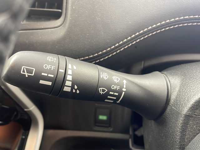 日産 セレナ ハイウェイスターVセレクションⅡ 岐阜県 2018(平30)年 9.4万km ブリリアントホワイトパール 純正ナビ　/フルセグＴＶ　/両側パワースライドドア　/テレビキャンセラー　/ビルトインＥＴＣ　/追従クルーズコントロール　/ＷＡＣ　/バックカメラ　/アイドリングストップ　/パワーステアリング　/パワーウィンドウ/純正フロアマット
