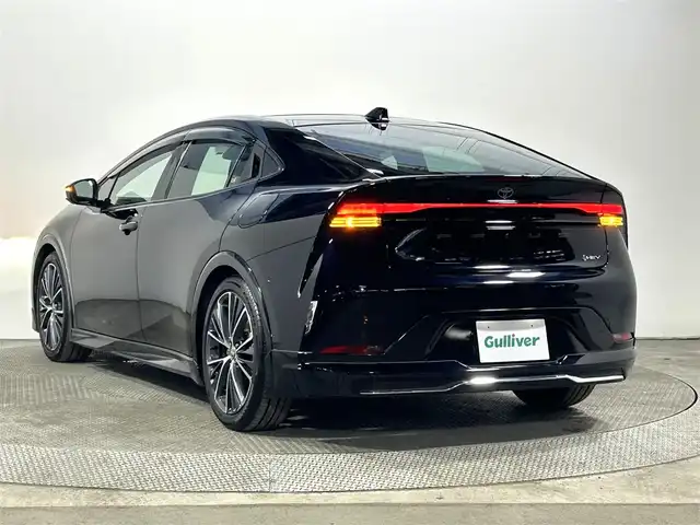 トヨタ プリウス Z 大阪府 2023(令5)年 0.7万km アティチュードブラックマイカ サンルーフ　黒革シート　モデリスタエアロ　純正１２．３ｉｎｃナビＴＶ　３６０カメラ　デジタルインナーミラー　パワーシート／ヒーター／エアコン　ハンドルヒーター　衝突軽減　レーダーＣ　ＢＳＭ　１００Ｖ電