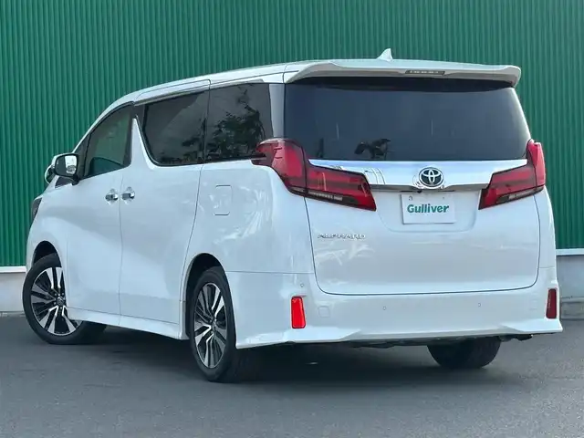 トヨタ アルファード S Cパッケージ 宮城県 2022(令4)年 4.4万km ホワイトパールクリスタルシャイン セーフティセンス/・プリクラッシュセーフティ/・レーントレーシングアシスト/・ロードサインアシスト/・アダプティブハイビームシステム/・レーダークルーズコントロール（全車速追従機能付）/パーキングサポートブレーキ（前後方静止物）/純正12インチフリップダウンモニター/9インチディスプレイオーディオ/・CD/DVDデッキ/・Bluetooth/・フルセグTV/バックカメラ/ビルトインETC/ドライブレコーダー/AC100V/100Wコンセント/パワーバックドア/両側パワースライドドア/合皮シート/シートヒーター/ベンチレーション/パワーシート（運転席メモリー機能付）/ウッドコンビステアリング/ステアリングヒーター/電動パーキングブレーキ/ブレーキホールド/3眼LEDヘッドランプ/スマートキー＆プッシュスタート/純正18インチAW/フロアマット/W/サイド/カーテンエアバッグ