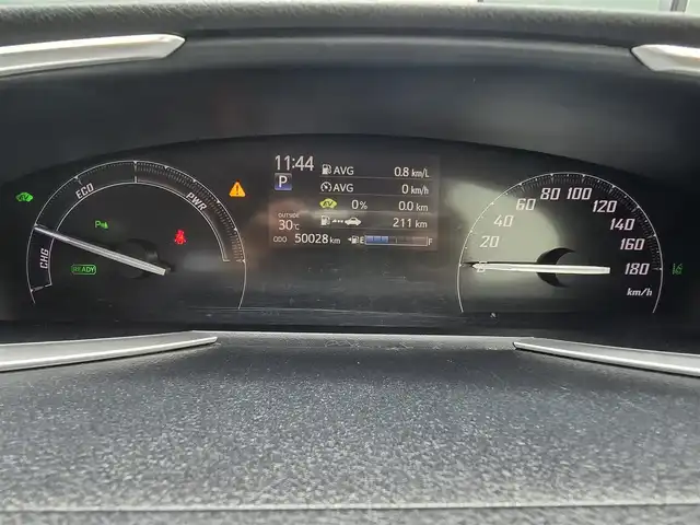 トヨタ シエンタ ハイブリッド G クエロ 福岡県 2020(令2)年 5万km ホワイトパールクリスタルシャイン 純正９インチメモリナビ（NSZT-Y68T）/（AM/FM/CD/DVD/BT/フルセグTV/SD）/フリップダウンモニター/両側パワースライドドア/クルーズコントロール/全方位カメラ/オートマチックハイビーム/ステアリングヒーター/シートヒーター/コーナーセンサー/車線逸脱警報/衝突軽減システム/横滑り防止装置/アイドリングストップ/スマートキー/プッシュスタートボタン/純正LEDヘッドライト/純正フロアマット/純正１５インチアルミホイール/ETC/モデリスタエアロ（前）