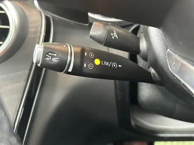 メルセデス・ベンツ Ｃ１８０ クーペ スポーツ 茨城県 2017(平29)年 5万km ダイヤモンドホワイト RSP/・ACC/・LKA/・BSM/キーレス＆ゴー/パノラマSR/HUD/パフュームアトマイザー/黒革シート/純正ナビ/（AM.FM.CD.DVD.BT）/フルセグTV/Bカメラ/ETC/パワーシート/シートヒーター