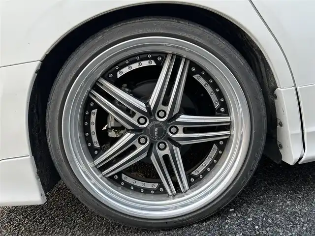 トヨタ アルファード S Cパッケージ 埼玉県 2019(令1)年 2.4万km ホワイトパールクリスタルシャイン /・ワンオーナー/・フルセグテレビ/・バックカメラ/・オットマン/・クルーズコントロール/・サンルーフ/・ドアバイザー/・プッシュスタート/・両側パワースライドドア/・パワーバックドア/・ETC2.0/・ABS/・レザーシート/・電動リアゲート/・エアバッグ/・アルミホイール/・サンルーフ/