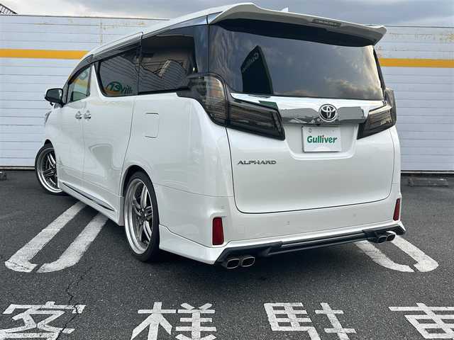 トヨタ アルファード S Cパッケージ 埼玉県 2019(令1)年 2.4万km ホワイトパールクリスタルシャイン /・ワンオーナー/・フルセグテレビ/・バックカメラ/・オットマン/・クルーズコントロール/・サンルーフ/・ドアバイザー/・プッシュスタート/・両側パワースライドドア/・パワーバックドア/・ETC2.0/・ABS/・レザーシート/・電動リアゲート/・エアバッグ/・アルミホイール/・サンルーフ/