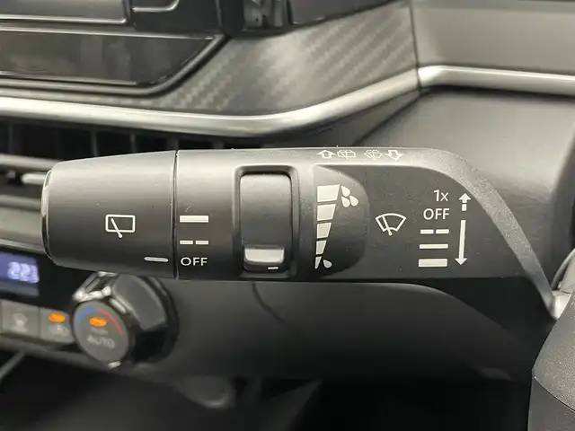 日産 ノート X 茨城県 2022(令4)年 1.1万km ダークメタルグレー 純正ナビ/全方位カメラ/フルセグ/デジタルインナーミラー/衝突被害軽減ブレーキ/車線逸脱抑制装置/BSW/オートマチックハイビーム/ソナー/ドラレコ/LEDヘッドライト/スマートキー