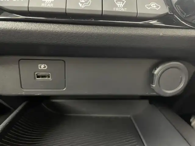 日産 ノート X 茨城県 2022(令4)年 1.1万km ダークメタルグレー 純正ナビ/全方位カメラ/フルセグ/デジタルインナーミラー/衝突被害軽減ブレーキ/車線逸脱抑制装置/BSW/オートマチックハイビーム/ソナー/ドラレコ/LEDヘッドライト/スマートキー