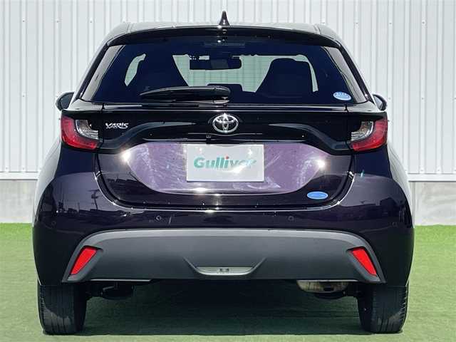 トヨタ ヤリス G 香川県 2020(令2)年 4万km ボルドーマイカメタリック 純正ナビ/→AM/FM/CD/DVD/Bluetooth/バックカメラ/衝突軽減ブレーキ/コーナーセンサー/レーンキープアシスト/前後ドライブレコーダー/ビルトインETC/ステアリングスイッチ/プッシュスタート/スマートキー/純正フロアマット