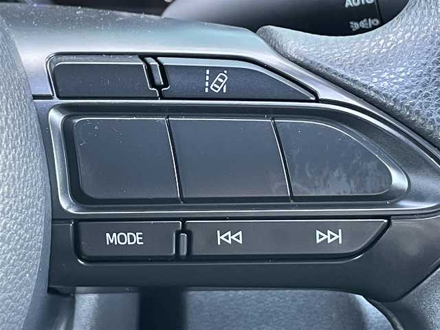 トヨタ ヤリス G 香川県 2020(令2)年 4万km ボルドーマイカメタリック 純正ナビ/→AM/FM/CD/DVD/Bluetooth/バックカメラ/衝突軽減ブレーキ/コーナーセンサー/レーンキープアシスト/前後ドライブレコーダー/ビルトインETC/ステアリングスイッチ/プッシュスタート/スマートキー/純正フロアマット