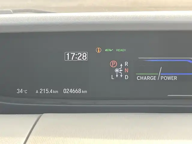 ホンダ フリード ハイブリット G 岡山県 2023(令5)年 2.5万km スーパープラチナグレーメタリック 登録時走行距離24668km/禁煙車/純正SDナビ(VXM-234VFi)/　【CD/DVD/Bluetooth/フルセグTV】/バックカメラ/アダプティブクルーズコントロール(追従走行あり)/衝突被害軽減システム（CMBS）/先行車発進お知らせ/路外逸脱抑制システム/レーンキープアシスト/標識認識機能/両側パワースライドドア/シートヒーター（D・N席）/ビルトインETC/ウッドパネル/ステアリングスイッチ/オートライト/純正LEDヘッドライト/LEDアクティブコーナリングライト/プッシュスタート/スマートキー/純正ホイールカバー/ドアバイザー/ロールサンシェード/ウインカーミラー/純正フロアマット/リアプライバシーガラス/横滑防止装置/盗難防止装置/取扱説明書/ナビ取扱説明書