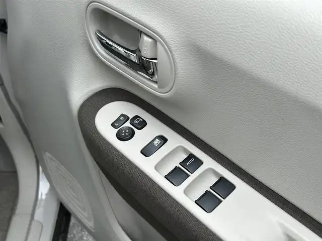 スズキ ラパン ＬＣ X 群馬県 2022(令4)年 2万km フォーンベージュメタリック/アーバンブラウン 2トーン ワンオーナー/純正ディスプレイオーディオ（FM/AM/Bluetooth/USB）/スズキセーフティサポート/・デュアルカメラブレーキサポート/・車線逸脱警報機能/バックカメラ/前席シートヒーター/ハーフレザーシート/プッシュスタート/ビルトインETC/革巻きステアリング/ステアリングスイッチ/アイドリングストップ/純正アルミホイール/純正フロアマット/LEDヘッドライト/ドアバイザー/２トーンルーフ/保証書/取扱説明書/スペアーキー１本