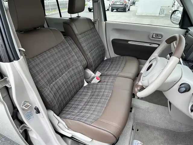 スズキ ラパン ＬＣ X 群馬県 2022(令4)年 2万km フォーンベージュメタリック/アーバンブラウン 2トーン ワンオーナー/純正ディスプレイオーディオ（FM/AM/Bluetooth/USB）/スズキセーフティサポート/・デュアルカメラブレーキサポート/・車線逸脱警報機能/バックカメラ/前席シートヒーター/ハーフレザーシート/プッシュスタート/ビルトインETC/革巻きステアリング/ステアリングスイッチ/アイドリングストップ/純正アルミホイール/純正フロアマット/LEDヘッドライト/ドアバイザー/２トーンルーフ/保証書/取扱説明書/スペアーキー１本