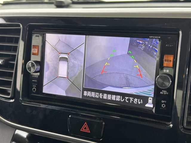日産 デイズ ルークス ハイウェイスターX 大阪府 2015(平27)年 1.8万km チタニウムグレーメタリック 純正ナビＴＶ　全方位カメラ　ＥＴＣ　ドラレコ　衝突軽減　片側パワスラ　電動ミラー　オートエアコン　スマートキー　プッシュスタート　ＨＩＤヘッドライト　純正アルミホイール　アイドリングストップ　パワステ