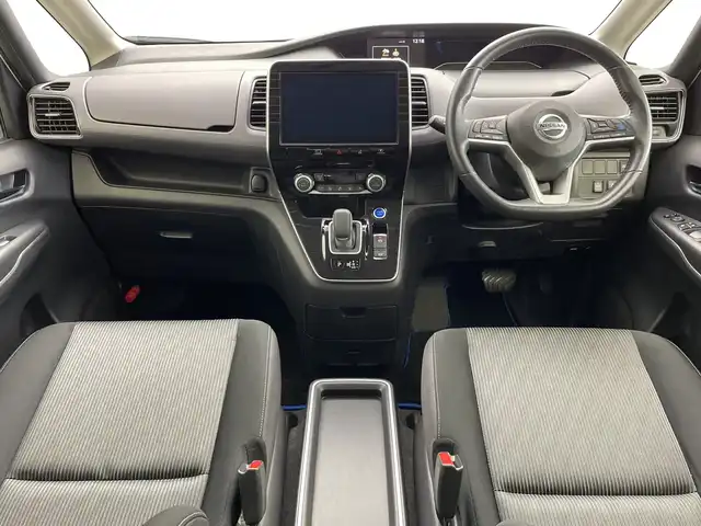 日産 セレナ e－パワー ハイウェイスター V 新潟県 2020(令2)年 5.4万km ブリリアントホワイトパール 禁煙車/純正メモリナビ/ステアリングスイッチ/全周囲カメラ/プロパイロット/デジタルインナーミラー/両側パワースライドドア/ドライブレコーダー/ブラインドスポットモニター/ドアバイザー/ETC