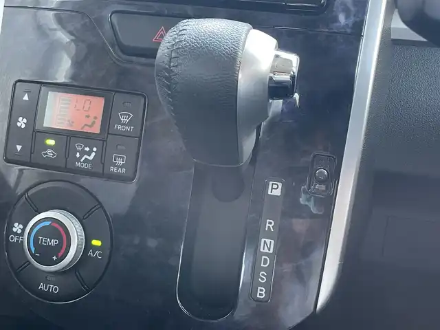ダイハツ タント カスタムRS トップED LTD SAⅢ 滋賀県 2018(平30)年 5.4万km ブラックマイカメタリック 純正メモリーナビ/フルセグTV/全方位カメラ/ハーフレザーシート/運転席シートヒーター/両側パワースライドドア/LEDヘッドライト/ドライブレコーダー/衝突被害軽減システム/純正15インチAW