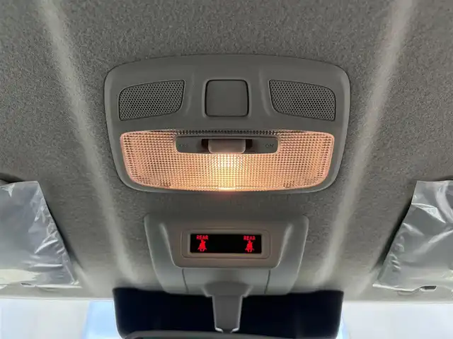 スズキ ジムニー ノマド FC 愛知県 2025(令7)年 0.1千km ベージュ 登録済未使用車/登録時走行距離37km/スズキセーフティサポート/4WD/革巻きステアリング/ステアリングリモコン/アダプティブクルーズコントロール/前席シートヒーター/純正15インチアルミホイール/純正フロアマット/ミラーヒーター