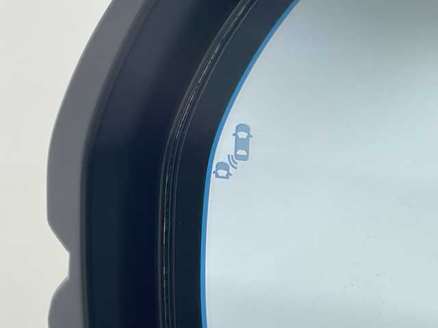 ホンダ ステップワゴン スパーダ eHEV 神奈川県 2025(令7)年 0.1千km プラチナホワイトパール 登録済未使用車/純正11.4型メモリーホンダコネクトナビゲーション【LXM-247VfLi】/フルセグ　Bluetooth　CD DVD　SD　USB　/バックカメラ/両側電動スライドドア/パワーバックドア/ホンダセンシング/CMBS衝突軽減ブレーキ/LKAS車線維持支援システム/路外逸脱制御機能/渋滞運転支援機能/誤発進抑制機能/ブラインドスポットインフォメーション/レーダークルーズコントロール/ECON/アイドリングストップ/ハーフレザーシート/前席シートヒーター/革巻きステアリング/パドルシフト/ステアリングスイッチ/電動パーキングブレーキ/オートブレーキホールド/プッシュスタート/スマートキー/LEDヘッドランプ/フロントフォグランプ/純正16インチアルミホイール/電格ウインカーミラー/取説　保証書　スペアキー