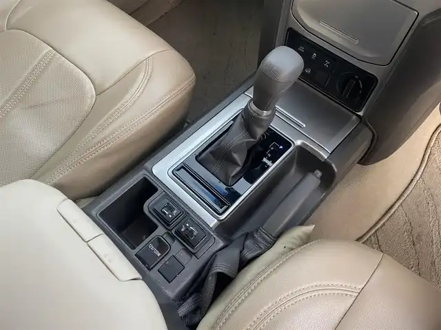 トヨタ ランドクルーザー プラド TX 富山県 2019(平31)年 5.1万km ブラッキッシュアゲハガラスフレーク ワンオーナー／/純正ナビ／/フルセグＴＶ／/Ｂｌｕｅｔｏｏｔｈ／/ＤＶＤ再生／/バックカメラ／/前後ドライブレコーダー／/コーナーセンサー／/シートヒーター／/革調シートカバー／/ＬＥＤオートライト／/ＬＥＤフォグライト/純正エンジンスターター