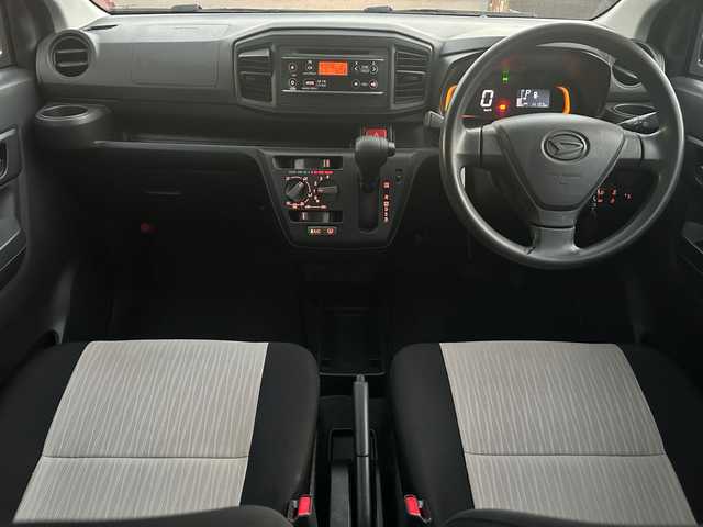 ダイハツ ミラ イース L SAⅢ 広島県 2021(令3)年 1.5万km ブラックマイカメタリック 純正オーディオ/（AM/FM/CD/AUX）/シートヒーター（D/N席）/ドライブレコーダー（前のみ）/アイドリングストップ/ドアバイザー/スマートアシストIII/ノーマルタイヤ4本車載