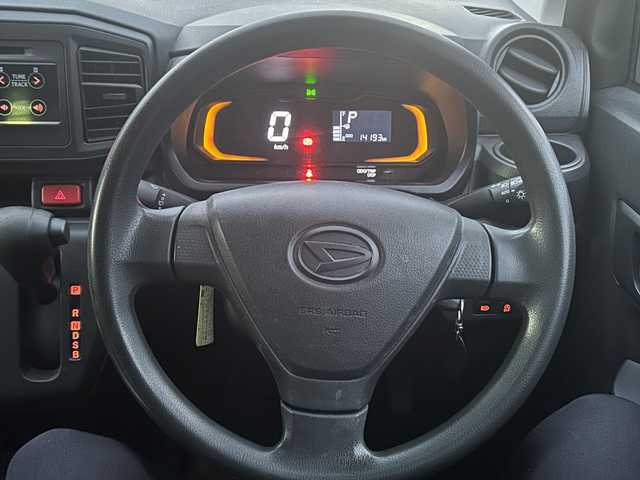 ダイハツ ミラ イース L SAⅢ 広島県 2021(令3)年 1.5万km ブラックマイカメタリック 純正オーディオ/（AM/FM/CD/AUX）/シートヒーター（D/N席）/ドライブレコーダー（前のみ）/アイドリングストップ/ドアバイザー/スマートアシストIII/・衝突被害軽減ブレーキ/・衝突警報機能（対車両・対歩行者）/・車線逸脱警報/・誤発進抑制機能/・先行車発進お知らせ機能/・コーナーセンサー（前方・後方）/・オートハイビーム/ノーマルタイヤ4本車載