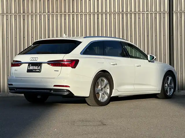 アウディ Ａ６ アバント 40TDIクワトロスポーツ 福島県 2021(令3)年 2.1万km 白 マトリクスLED/純正ナビ(USB/BT)/フルセグTV/茶レザーシート/シートヒーター/パワーシート/パワーバックドア/ワイアレスチャージャー/オートホールド/パドルシフト/ステアリングスイッチ/レインセンサー/純正18AW/純正フロアマット