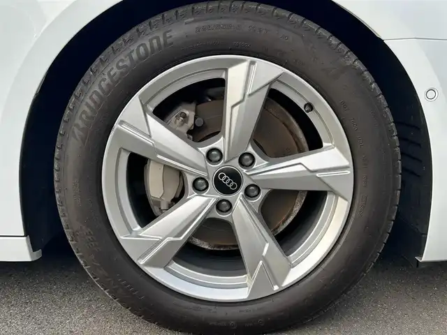アウディ Ａ６ アバント 40TDIクワトロスポーツ 福島県 2021(令3)年 2.1万km 白 マトリクスLED/純正ナビ(USB/BT)/フルセグTV/茶レザーシート/シートヒーター/パワーシート/パワーバックドア/ワイアレスチャージャー/オートホールド/パドルシフト/ステアリングスイッチ/レインセンサー/純正18AW/純正フロアマット
