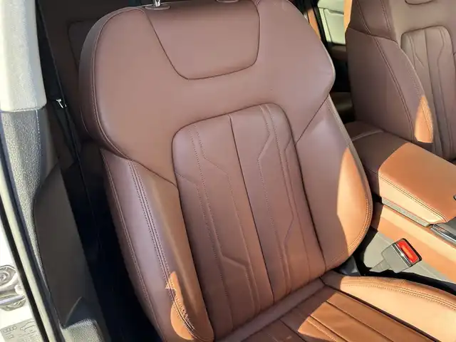 アウディ Ａ６ アバント 40TDIクワトロスポーツ 福島県 2021(令3)年 2.1万km 白 マトリクスLED/純正ナビ(USB/BT)/フルセグTV/茶レザーシート/シートヒーター/パワーシート/パワーバックドア/ワイアレスチャージャー/オートホールド/パドルシフト/ステアリングスイッチ/レインセンサー/純正18AW/純正フロアマット