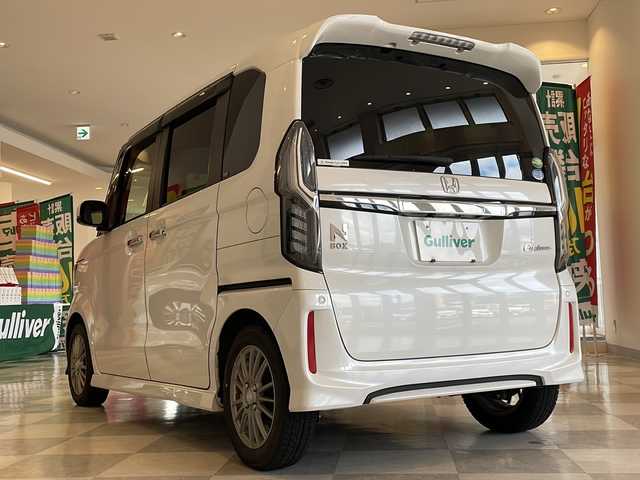 ホンダ Ｎ ＢＯＸ カスタム G L ホンダセンシング 福井県 2020(令2)年 4万km プラチナホワイトパール ワンオーナー/8インチディーラーオプションメモリーナビ/バックカメラ/フルセグTV/ETC（新セキュリティ対応）/ドライブレコーダー（前後）/シートヒーター（D/N）/両側パワースライドドア/ホンダセンシング/・アダプティブクルーズコントロール/・衝突軽減ブレーキ/・レーンキープアシスト/オートライト/LEDヘッドライト/ルーフコンソール/ravrion14インチアルミホイール/純正アルミホイール付きサマータイヤ×4本/「ナノイー」うるケア・ヴェールライト/純正フロアマット/ステアリングスイッチ