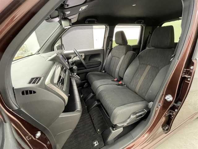 ホンダ Ｎ ＷＧＮ カスタム L ホンダセンシング 大分県 2021(令3)年 2.9万km プレミアムアガットブラウンP 純正8型インターナビ/(CD/DVD/Bluetooth/フルセグTV/SD)/バックカメラ/Honda　SENSING/・衝突軽減ブレーキ/・先行車発進お知らせ機能/・歩行者事故低減ステアリング/・路外逸脱抑制機能/・標識認識機能/・オートハイビーム機能/・渋滞追従機能付アダプティブクルーズコントロール/・車線維持支援システム/・誤発進抑制機能/オートリトラミラー/ビルトインETC/プッシュスタート/スマートキー/純正ドライブレコーダー前後/シートヒーター/電動格納ウィンカーミラー/ステアリングリモコン/フォグランプ/ドアバイザー