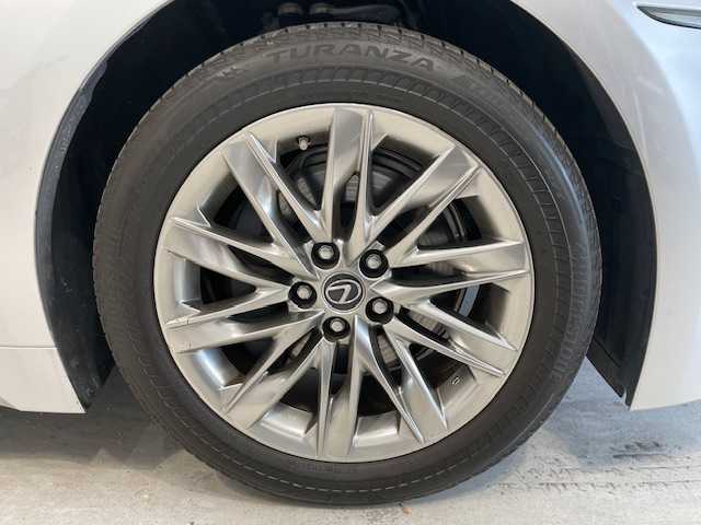 レクサス ＬＳ 500h Iパッケージ 宮城県 2018(平30)年 3.7万km ソニックシルバー 純正12.3インチワイドディスプレイ/Lexus Safety System + A/・PCS（プリクラッシュセーフティ）/・FCTA（フロントクロストラフィックアラート）/・LTA（レーントレーシングアシスト）/・AHS（アダプティブハイビームシステム）/・RSA（ロードサインアシスト）/・レーダークルーズコントロール（全車速追従機能付き）/・先行車発進告知機能/・ドライバー異常時対応システム/・BSM（ブラインドスポットモニター）/全方位カメラ/サンルーフ/デジタルインナーミラー/ヘッドアップディスプレイ/マークレビンソン/純正ドライブレコーダー/純正フロアマット/純正アルミ/純正LEDヘッドライト/本革シート/シートメモリー/シートヒーター/エアシート