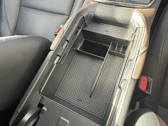 マツダ ＣＸ－３０ XD Lパッケージ 千葉県 2022(令4)年 2.4万km ポリメタルグレーM ＳＹＧＮＡＴＵＲＥ　ＳＴＹＬＥ/禁煙車/全方位カメラ/純正８．８インチＳＤナビ/Ｄ席パワーシート/Ｄ＋Ｎ席シートヒーター/ブラインドスポットモニター/衝突被害軽減ブレーキ/前後コーナーセンサー