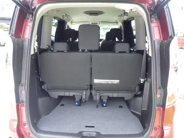 日産 セレナ e－パワー ハイウェイスター V 千葉県 2021(令3)年 4.8万km マルーンレッド 2トーン エマージェンシーブレーキ/プロパイロット/ハンズフリー両側パワースライドドア/インテリジェントルームミラー/純正SDナビ/地デジTV/【BD/DVD/CD再生機能　Bluetooth接続】/アラウンドビューモニター/革巻きステアリング/ステアリングスイッチ/ETC/LEDヘッドライト/フォグライト/ウインカーミラー/コーナーセンサー/純正15インチアルミホイル/サイド/カーテンエアバッグ/インテリジェントキー