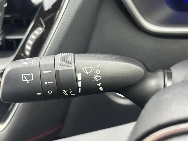 トヨタ カローラ スポーツ ハイブリッドG Z 愛知県 2018(平30)年 3.7万km スカーレットメタリック ・社外9インチナビ/・Apple CarPlay/・Andoroid Auto/・バックカメラ/・Bluetooth/・フルセグTV/・トヨタセーフティセンス/・衝突被害軽減システム/・クルーズコントロール/・ブラインドスポットモニター/・レーンキープアシスト/・コーナーセンサー/・オートライト/・LEDヘッドライト/・LEDフォグランプ/・シートヒーター/・純正AW/・プッシュスタート/・スマートキー/・ETC