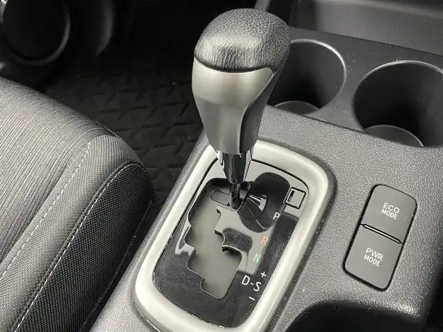 トヨタ ハイラックス Z 富山県 2020(令2)年 4.8万km オキサイドブロンズM 純正ナビ（AM/FM/DVD/BT/USB/HDMI）/フルセグTV/バックカメラ/ドライブレコーダー/ETC/衝突被害軽減システム/レーダークルーズコントロール/レーンキープアシスト/コーナーセンサー/横滑り防止装置/アイドリングストップ/純正アルミホイール/純正フロアマット/オートLEDライト/革巻きステアリング/ステアリングスイッチ/スマートキー/スペアキー