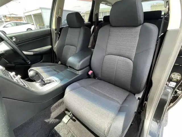 日産 ステージア 250 RX FOUR 滋賀県 2005(平17)年 6.2万km スーパーブラック ツインルーフ/CDオーディオ/・AM/FM/MOMOステアリング/フロアマット/電動格納ミラー/スノーモード/４WD/HIDオートライト/社外アルミホイール/スマートキー/スペアキー