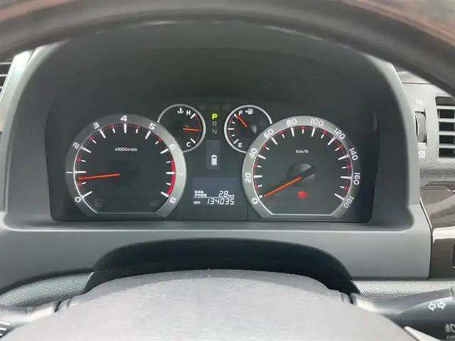 トヨタ アルファード 240S プライムセレⅡ ゴールド 大阪府 2011(平23)年 13.4万km ホワイトパールクリスタルシャイン (株)IDOMが運営する【じしゃロン堺店】の自社ローン専用車両になります。/こちらは現金またはオートローンご利用時の価格です。自社ローンご希望の方は別途その旨お申付け下さい