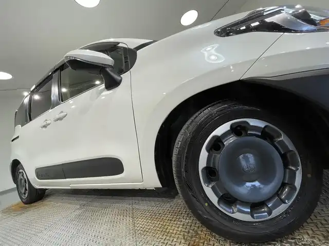 トヨタ シエンタ ハイブリッド Z 愛知県 2022(令4)年 3万km ホワイトパールクリスタルシャイン 純正１０．５インチディスプレイオーディオＰｌｕｓ　/(Bluetooth/フルセグTV/FM/AM/Miracast/CarPlay)/ＡＣ１００Ｖ　/トヨタセーフティセンス　/　　-プリクラッシュセーフティ/　　-レーダークルーズコントロール　/　　-アダプティブハイビームシステム/　　-ロードサインアシスト/　　-プロアクティブドライビングアシスト/　　-発進遅れ告知機能/両側パワースライドドア　/バックカメラ　/ビルトインＥＴＣ　/ＵＳＢ接続　/ＬＥＤヘッドライト　/ブラインドスポットモニター（ＢＳＭ）/クリアランスソナー/プッシュスタート/　　-スマートキー/純正フロアマット