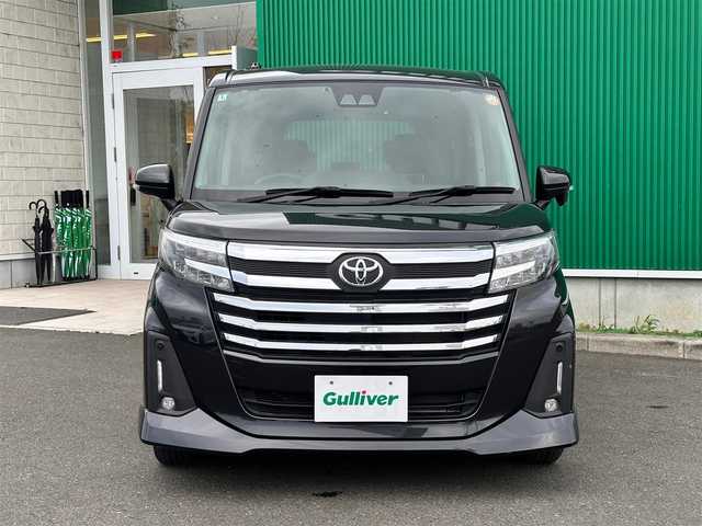 トヨタ ルーミー カスタムG 宮城県 2022(令4)年 1.7万km ブラックマイカメタリック コンフォートパッケージ/・シートヒーター（運転席/助手席）/・シートバックテーブル（運転席/助手席）/ナビレディパッケージ/・バックカメラ/・ステアリングスイッチ/＝＝＝/スマートアシスト/・衝突回避支援ブレーキ機能/・衝突警報/・車線逸脱警報機能/・ブレーキ制御付誤発進抑制機能/・先行車発進お知らせ機能/・アダプティブドライビングビーム/・アダプティブクルーズコントロール/・ふらつき警報/・サイドビューランプ/・コーナーセンサー/・路外逸脱警報/・標識認識機能/純正12インチフリップダウンモニター（V12T-R68C）/純正9インチナビ（NSZT-Y68T）/・CD/DVD/・Bluetooth/・フルセグTV/ビルトインETC2.0/ウェルカムパワースライドドア（運転席側/助手席側）/革巻きステアリング/電動パーキングブレーキ/ブレーキホールド/LEDヘッドランプ/フォグランプ/オートライト/スマートキー＆プッシュスタート/スペアキー/電動格納ミラー/純正14インチAW/純正ドアバイザー/純正フロアマット/Wエアバッグ