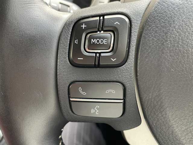 レクサス ＮＸ 300h バージョンL 青森県 2018(平30)年 5.7万km グラファイトブラックガラスフレーク ディーラー記録簿８枚/寒冷地仕様/純正ナビ地デジDVD再生/純正エンジンスタータープレミアム/ＨＵＤ/サンルーフ/本革シート/全席シートヒーター/三眼ＬＥＤヘッドライト/Ｌｅｘｕｓ　Ｓａｆｅｔｙ　Ｓｙｓｔｅｍ/ＥＴＣ２．０/パノラミックビューモニター/スペアキー２/パワーバックドア/純正18アルミホイール/新車時保証書/取扱説明書