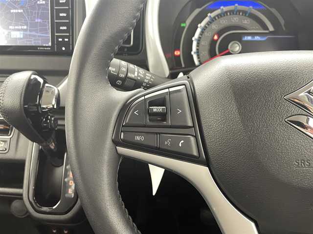 スズキ ハスラー HYBRID X 熊本県 2022(令4)年 0.9万km コーラルオレンジメタリック/ソフトベージュメタリック 社外ナビCN-HE01WD（ＣＤ・ＤＶＤ・フルセグ・ＢＴ・ＵＳＢ）/ＥＴＣ　/前席シートヒーター　/後ろのみコーナーセンサー　/スズキセーフティサポート/・衝突軽減ブレーキ/・デュアルカメラブレーキサポート/・後退時ブレーキサポート/・誤発進制御機能/・車線逸脱抑制機能/・ふらつき警報機能/・ハイビームアシスト/・標識認識機能/・先行車発進お知らせ機能/横滑り防止/アイドリングストップ/社外フロアマット/純正１５インチAW/オートライト/LEDヘッドライト/フォグライト/スマートキー/プッシュスタート/スペアキー1本