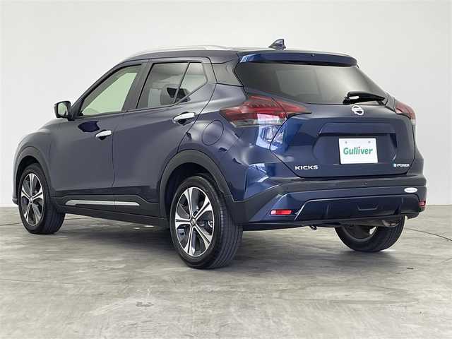 日産 キックス X 群馬県 2022(令4)年 2.9万km ダークブルー プロパイロット　アラウンドビューモニター　純正９インチナビ　ＬＥＤ　ＡＨＢ　ハーフレザーシート　シートヒーター　純正１７インチＡＷ　ステアリングリモコン　ＥＴＣ　ドラレコ　デジタルミラー　禁煙車
