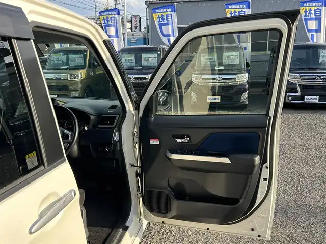 トヨタ タンク カスタムG S 京都府 2017(平29)年 9.8万km パールホワイトⅢ (株)IDOMが運営する【じしゃロン伏見店】の自社ローン専用車両になりますこちらは現金またはオートローンご利用時の価格です。自社ローンご希望の方は別途その旨お申付け下さい/アルパイン製ナビ/(CD/DVD/Bluetooth/SD)/フルセグTV/バックカメラ/ビルトインETC/クルーズコントロール/両側パワースライドドア/LEDヘッドライト/オートライト/純正14インチアルミホイール/純正フロアマット/スマートキー/プッシュスタート