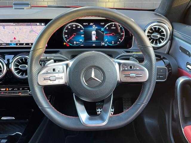 メルセデス・ベンツ ＣＬＡ２００ｄ Sブレーク AMGライン 埼玉県 2019(令1)年 4.3万km ジュピターレッド パノラミックスライディングルーフ/アドバンスドＰＫＧ/純正HDDナビ/（Bluetooth/USB/フルセグ）/３６０度カメラ/アンビエントライト/ヘッドアップディスプレイ/シートヒーター/パワーシート/ＥＴＣ