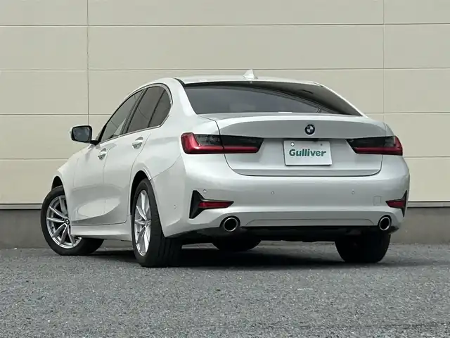 ＢＭＷ ３２０ｉ 特別仕様車 茨城県 2019(令1)年 1.9万km アルピンホワイトⅢ 首都圏100台限定　特別仕様車/ワンオーナー/純正ナビ/全方位カメラ/LEDライト/コンフォートアクセス/ドライブレコーダー/ミラーETC/モカ　ヴァーネスレザーシート/パーキングアシストプラス/アクティブクルーズコントロール/シートヒーター/パワーシート/ワイヤレスチャージング/純正アルミホイール/純正フロアマット