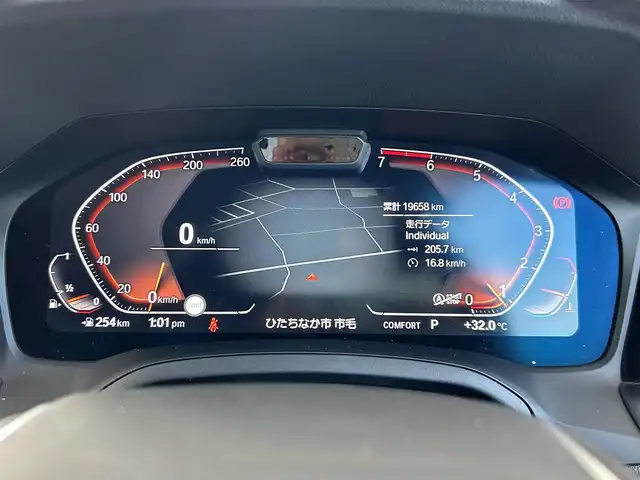 ＢＭＷ ３２０ｉ 特別仕様車 茨城県 2019(令1)年 1.9万km アルピンホワイトⅢ 首都圏100台限定　特別仕様車/ワンオーナー/純正ナビ/全方位カメラ/LEDライト/コンフォートアクセス/ドライブレコーダー/ミラーETC/モカ　ヴァーネスレザーシート/パーキングアシストプラス/アクティブクルーズコントロール/シートヒーター/パワーシート/ワイヤレスチャージング/純正アルミホイール/純正フロアマット